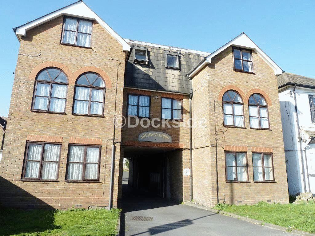 Frindsbury Road, Rochester, Kent, ME2 — photo 1