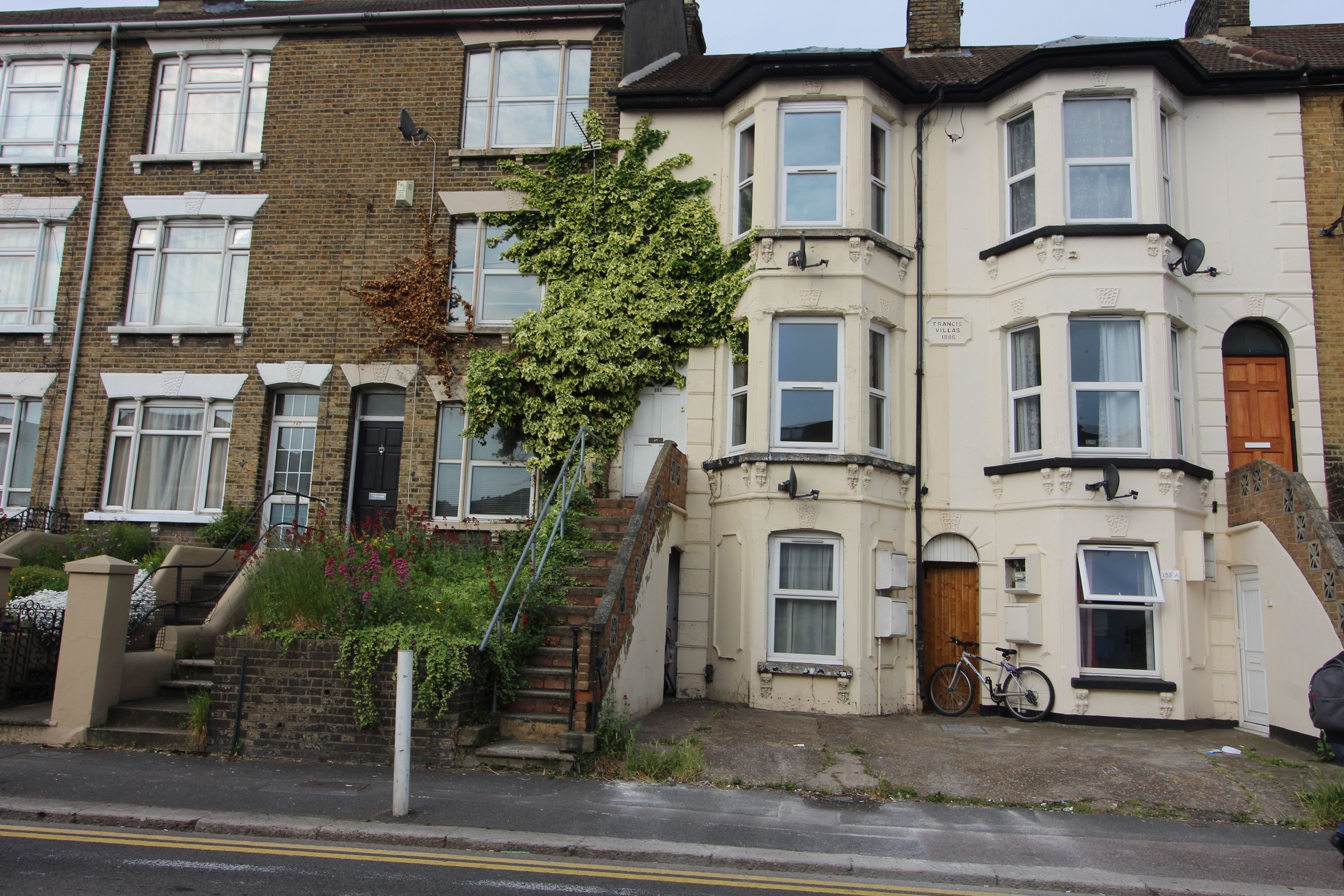 Luton Road, Chatham, Kent, ME4