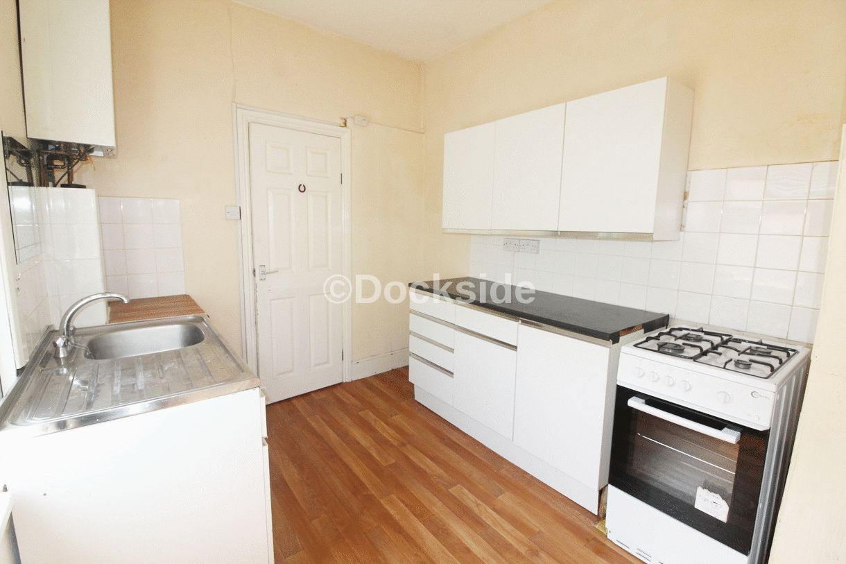 Luton Road, Chatham, Kent, ME4 — photo 4
