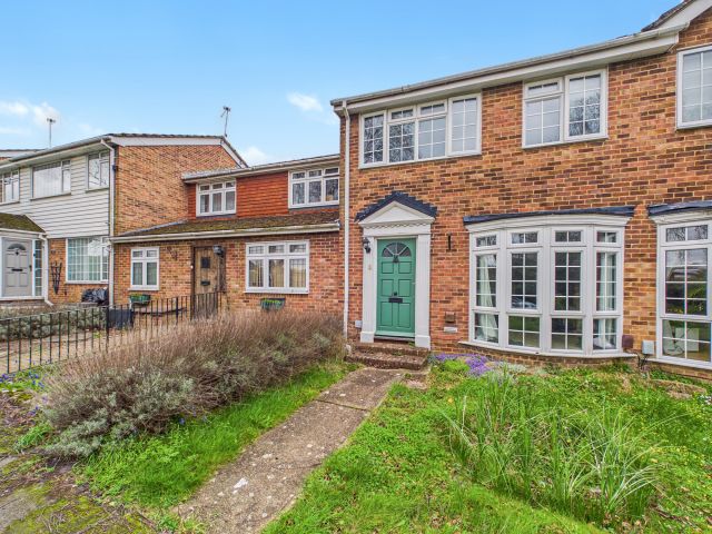 Mierscourt Road, Rainham, Gillingham, Kent, ME8