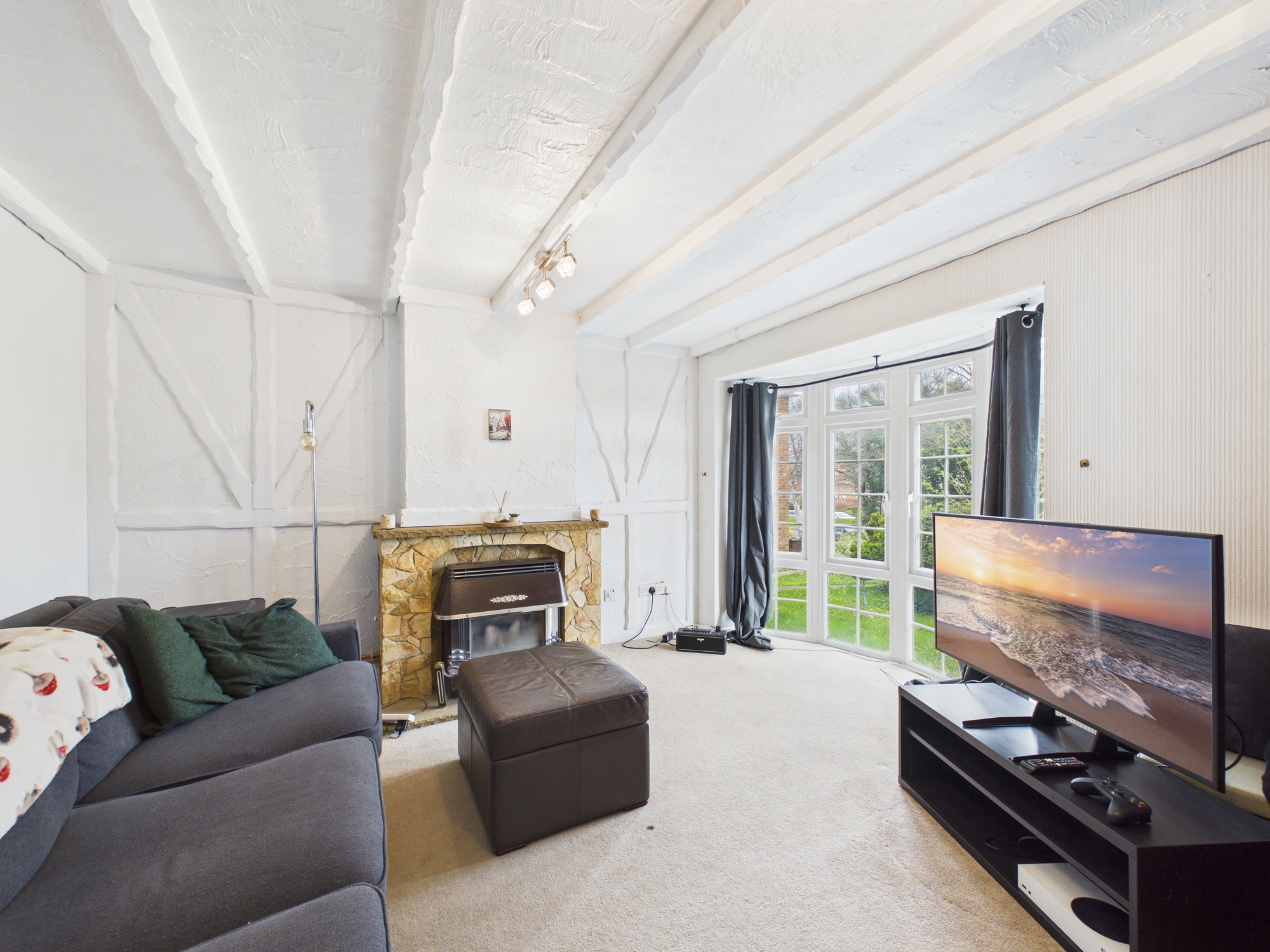 Mierscourt Road, Rainham, Gillingham, Kent, ME8 — photo 4
