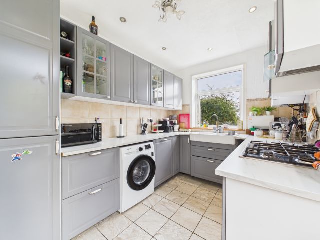 Cuxton Road, Rochester, Kent, ME2