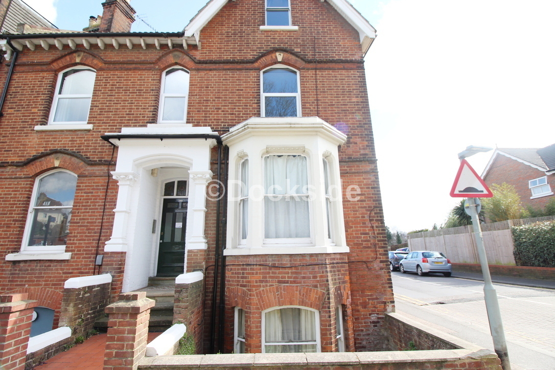 Maidstone Road, Rochester, Kent, ME1