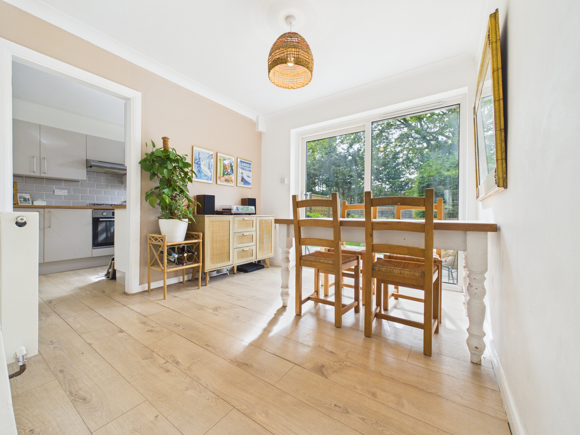 Dixwell Close, Gillingham, Kent, ME8 — photo 2