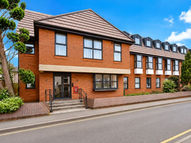 Pearl House, Rayleigh, Essex, SS6