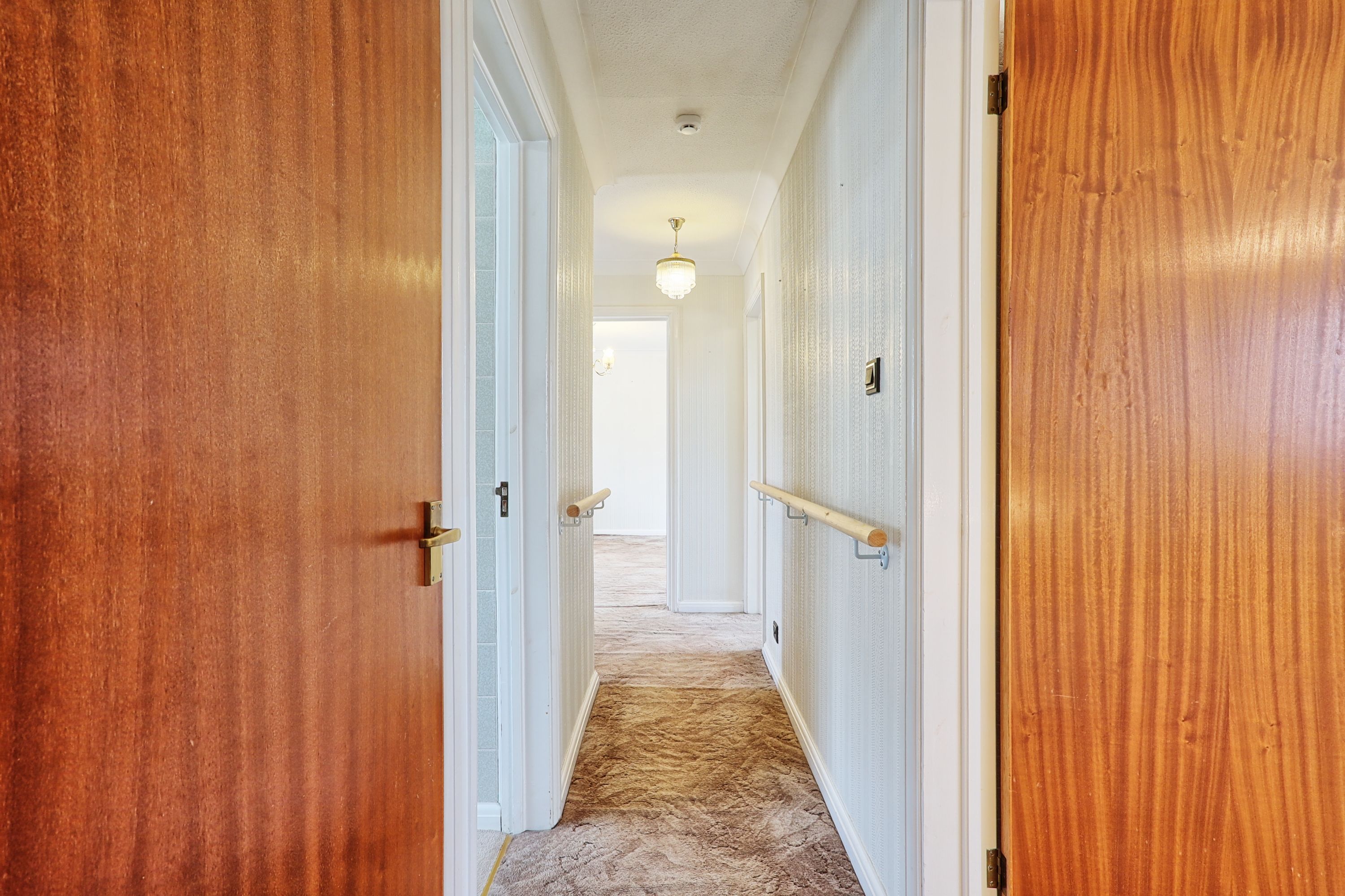 Bannister Green, Wickford, Essex, SS12 — photo 5