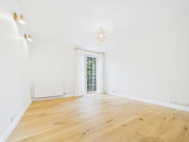 Rodney House, Island Gardens, London, E14
